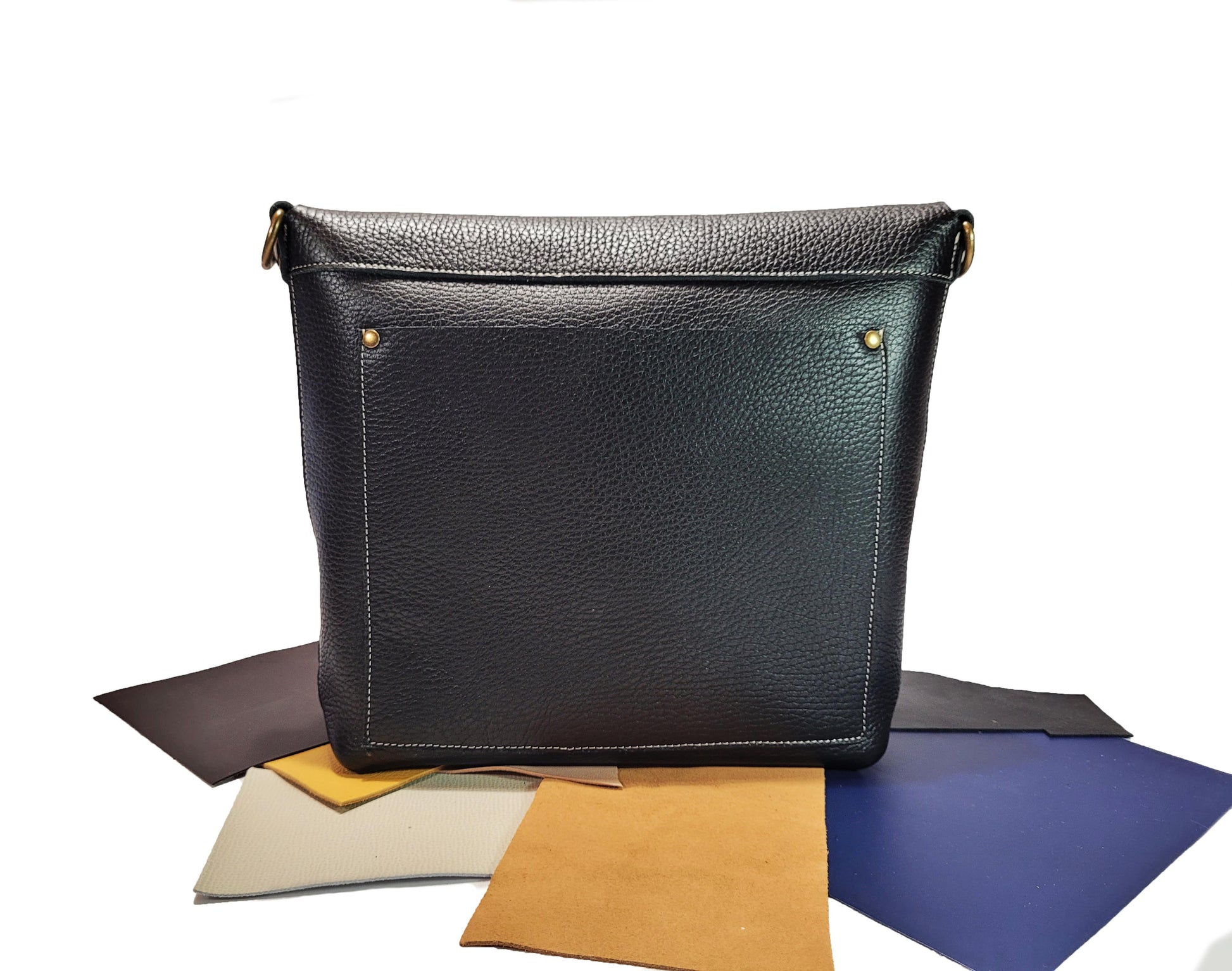 Sac à bandoulière en cuir noir classique - O'Cuir