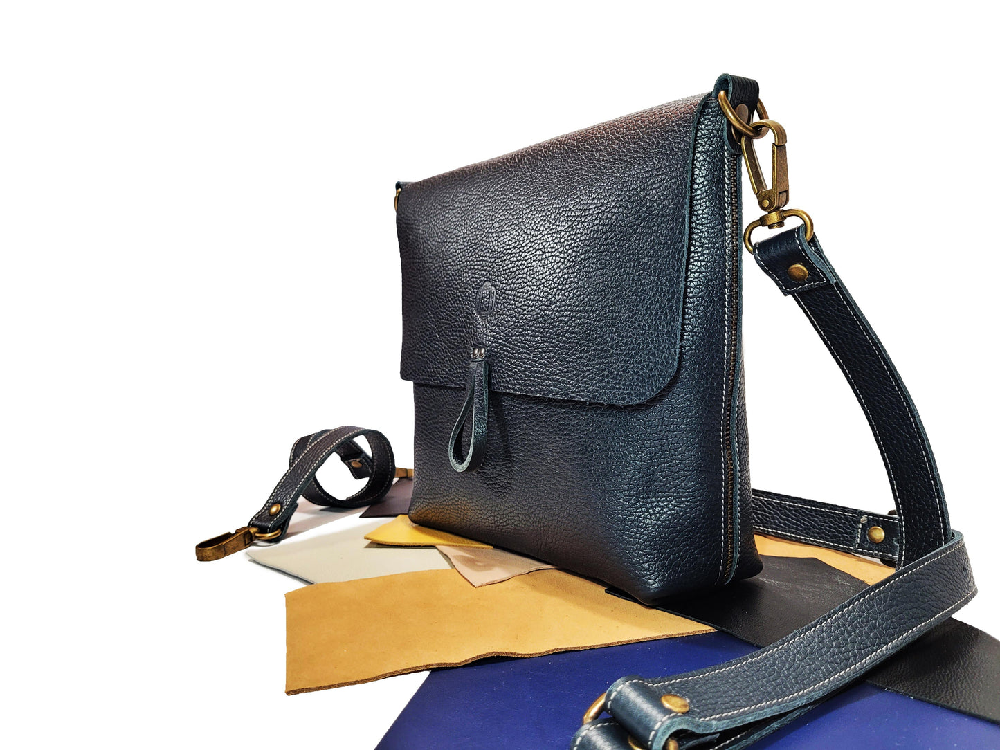 Sac bandoulière en cuir gris ardoise - O'Cuir