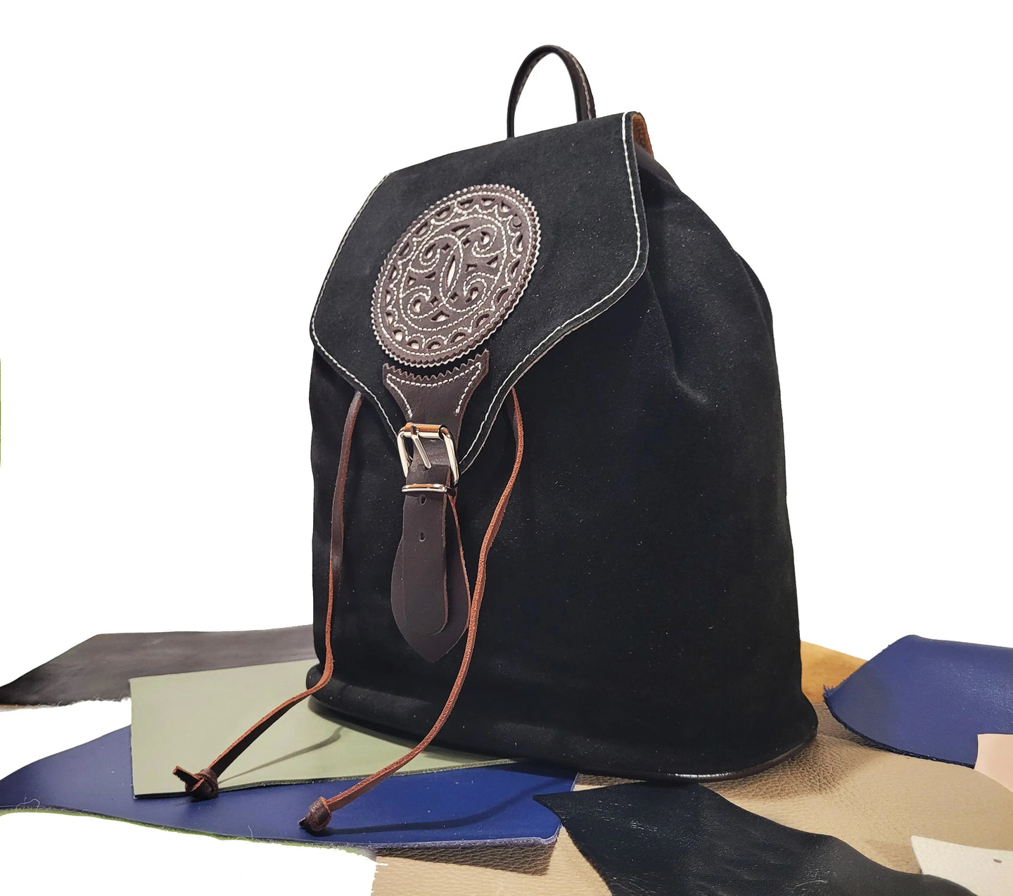 Sac à dos en daim de style bohème - O'Cuir