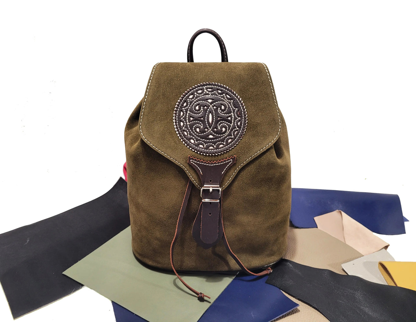 Sac à dos en daim de style bohème - O'Cuir